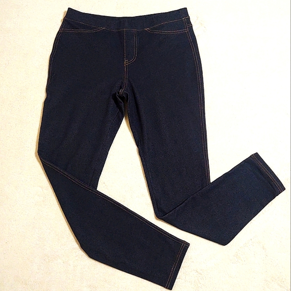 🇺🇲Jeggings Dark blue wash Ladies size M (6-8)
